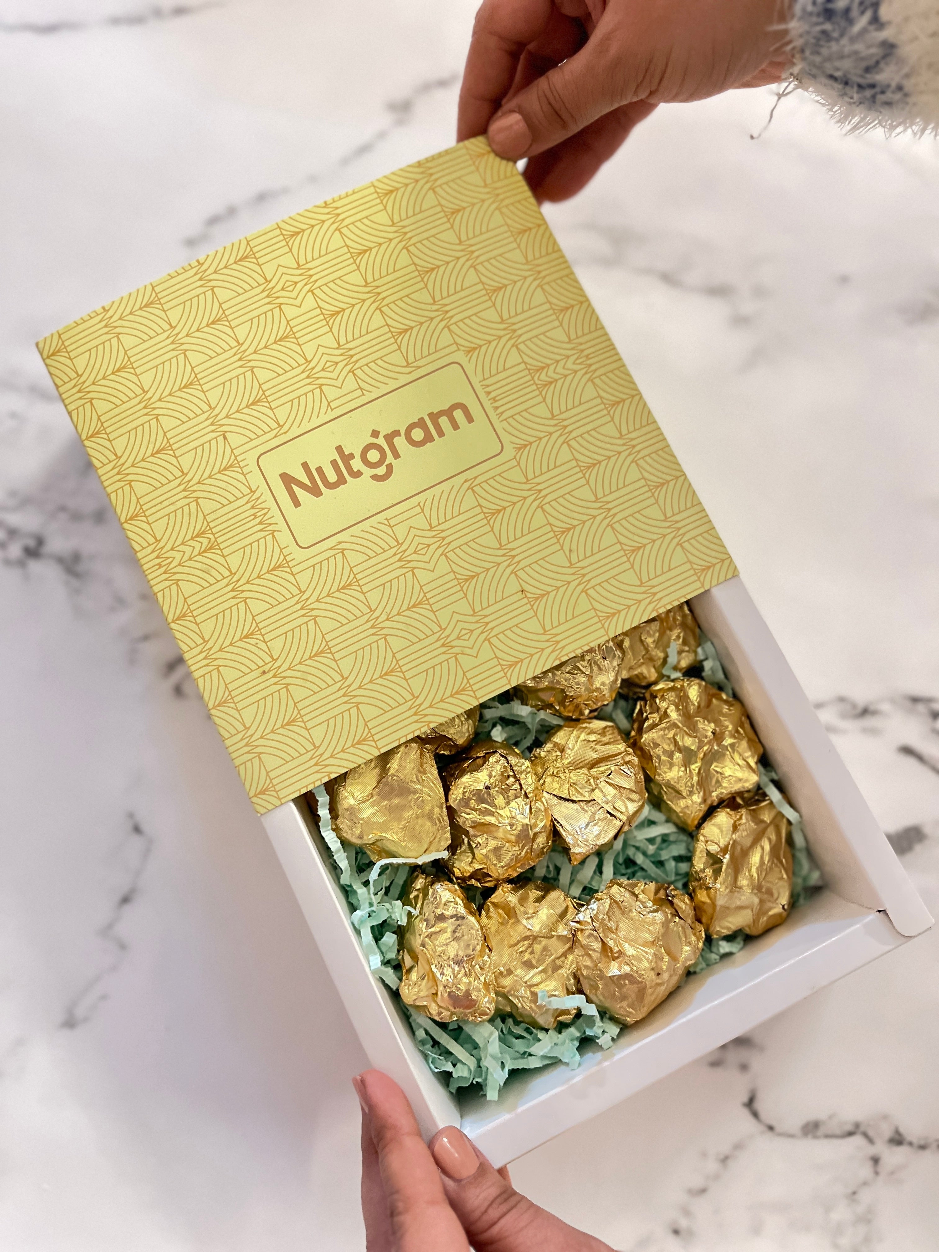 The Almond Rocks Box – Nutgram